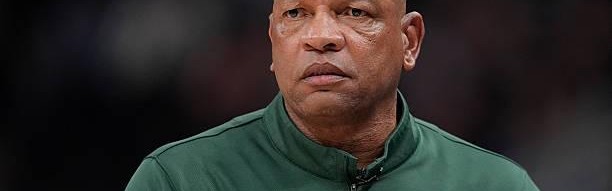 官方：雄鹿主帅里弗斯下课；执教三年累计97胜103负