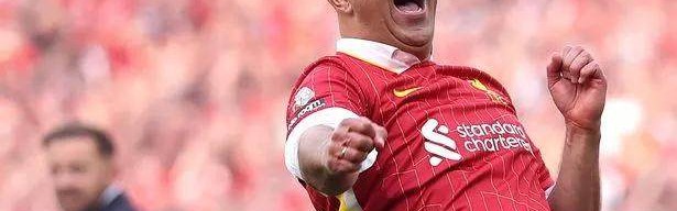 kaiyun-利物浦今夏将有“历史级预算”，要不要1.3亿砸中锋？